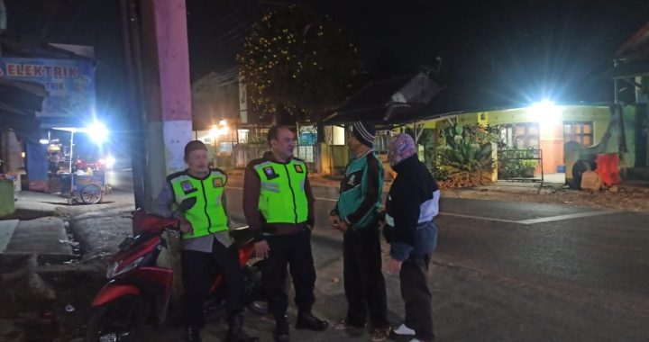 GIAT PATROLI KRYD DI DESA LEBAKJAYA OLEH POLSEK KARANGPAWITAN