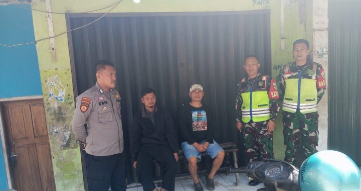 Bhabinkamtibmas desa limbangan barat melaksanakan giat sinergitas TNI Polri