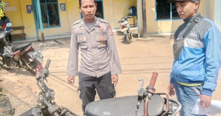 SAMBANG WARGA DESA CISEWU OLEH ANGGOTA POLSEK CISEWU