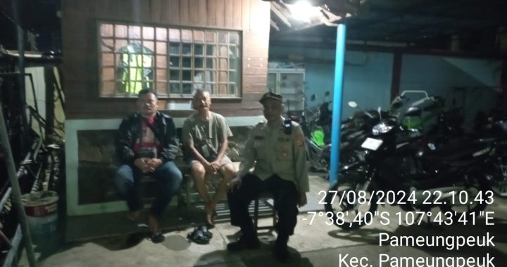 Ops Mantap Praja Tahun 2024 Kapolsek Pameungpeuk Gelar Patroli KRYD Mobile Garut Lautan Biru Presisi