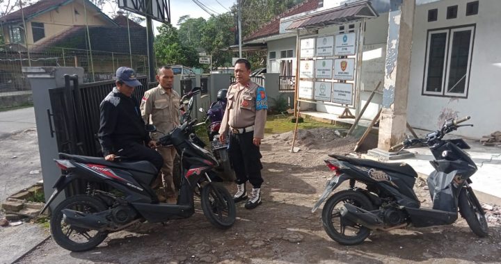 Personil Polsek Singajaya melaksanakan giat KRYD Siang cegah gangguan kamtibmas