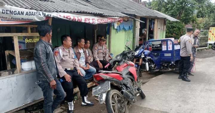 Anggota Polsek Singajaya melaksanakan giat KRYD Siang