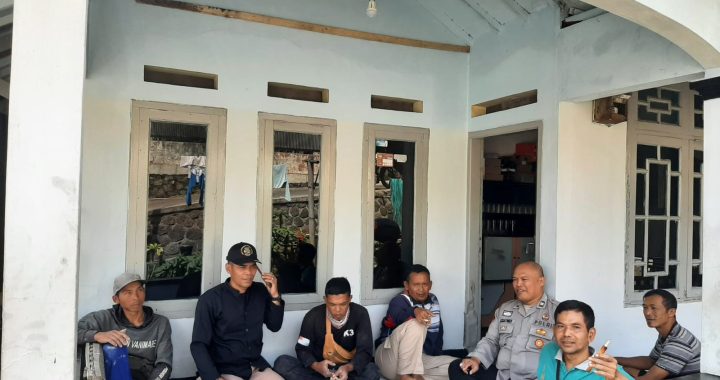 Bhabinkamtibmas Polsek Garut Kota Ngariung Kamtibmas Bersama Warga Burujul