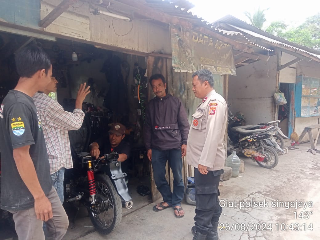 Patroli malam polsek Leuwigoong