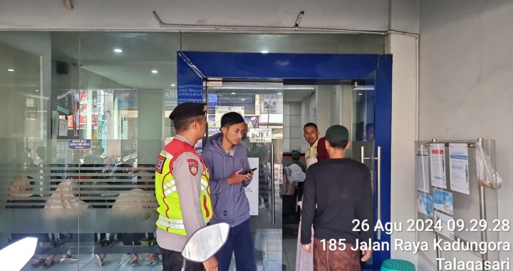 Anggota Samapta Polsek Kadungora Melaksanakan Patroli Siang hari Mencegah terjadinya tindak Kriminalitas dan Kejahatan.