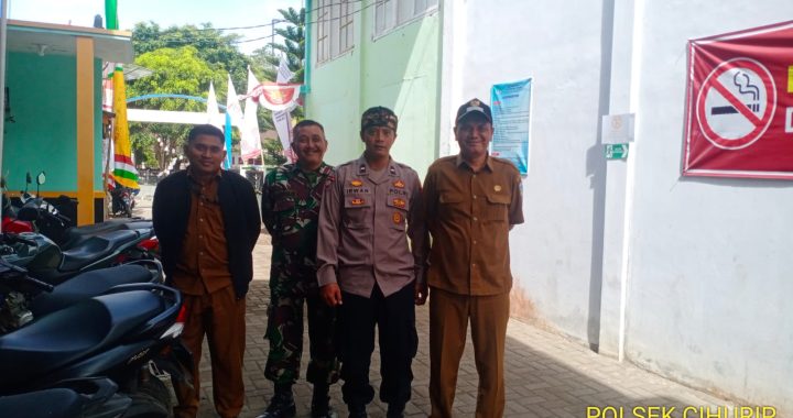 Kapolsek cihurip giat ngariung kamtibmas