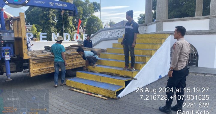 Aiptu Gunawan Anggota Polsek Garut Kota Lakukan Himbauan Kamtibmas