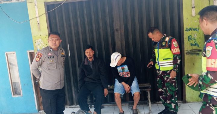 Bhabinkamtibmas desa limbangan barat melaksanakan giat ngariung kamtibmas