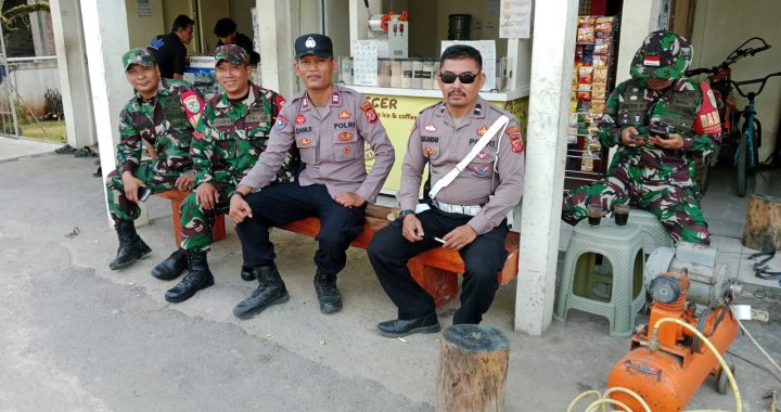 Giat sinergitas TNI POLRI Polsek Leuwigoong