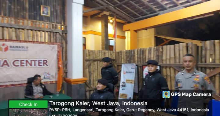 Personil Polsek Tarogong Kaler Kontrol Kantor Bawaslu Kab. Garut