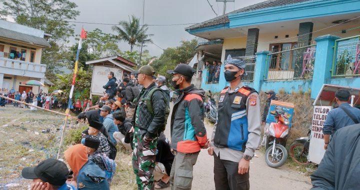 Polsek banjarwangi laksanakan patroli pagi