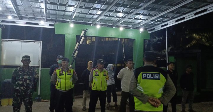 Apel Gabungan Polsek Pakenjeng di Kampung Sindangratu Desa Jatiwangi