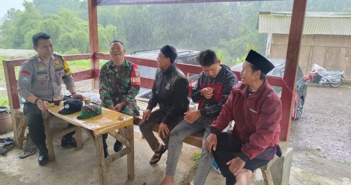 Giat Patroli dan himbauan Tpoo polsek pasirwangi kepada warga