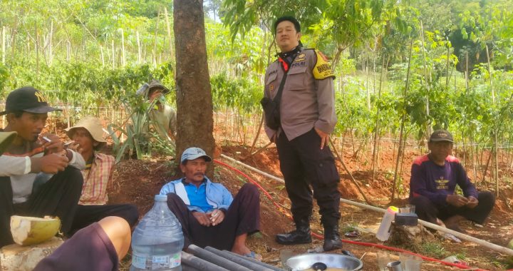 polsek banyuresmi bhabin desa cimareme ngariung kamtibmas