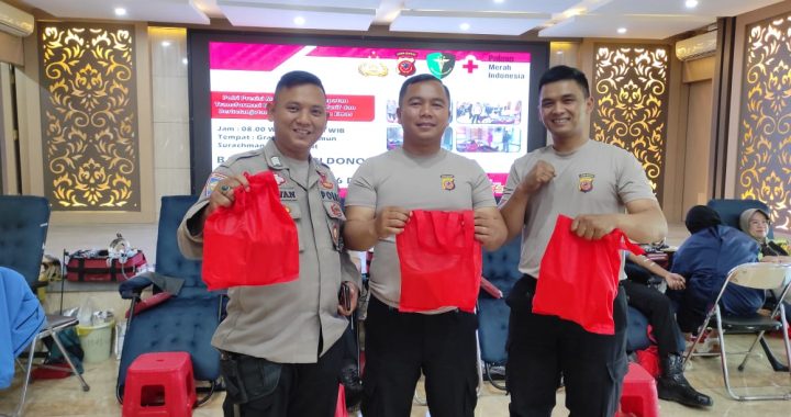 Polsek limbangan laksanakan kegiatan donor darah dimako polres garut