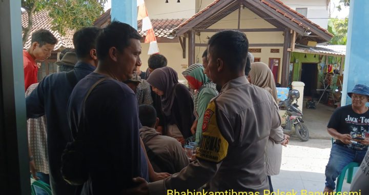 polsek banyuresmi bhabin desa bagendit sambangi warga