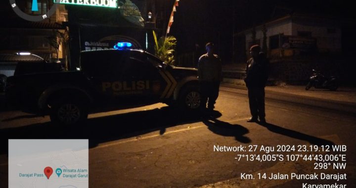 Patroli malam Polsek Pasirwangi sekaligus pam Obvitnas