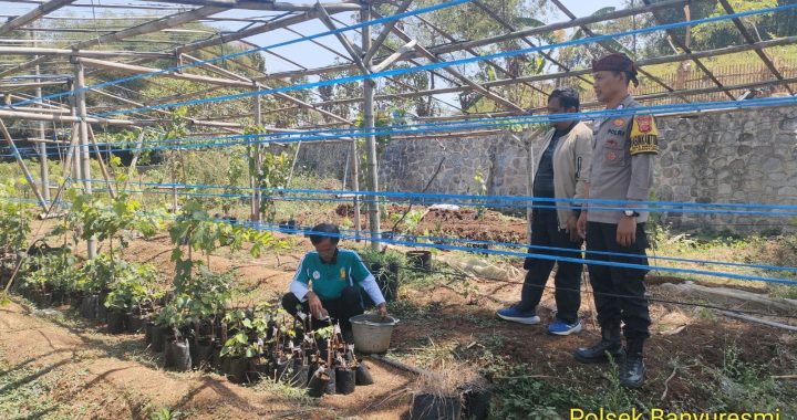 polsek banyuresmi bhabin desa binakarya sambang rt