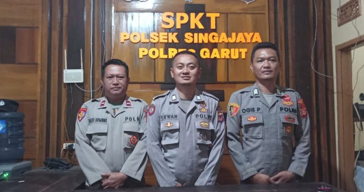 Personil Polsek Singajaya melaksanakan sispam mako