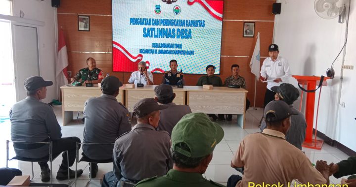 Tingkatkan keamanan desa setempat anggota polsek limbangan adakan ngariung kamtibmas