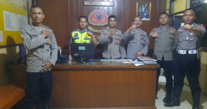 Anggota polsek limbangan laksanakan giat sispam mako pada malam hari