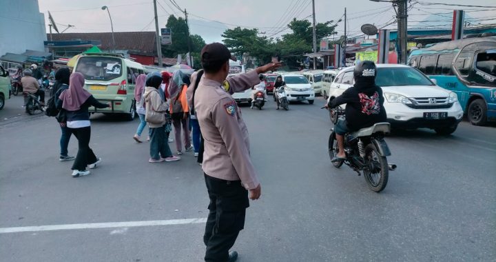 Gatur jam rawan pagi anggota polsek leles polres garut di sp3 skj leles