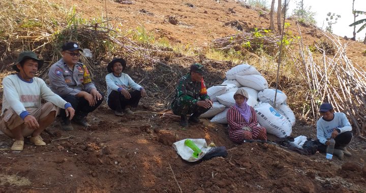 polsek cibiuk laksanakan silaturahmi rw bhabinkamtibmas