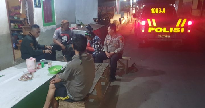 ciptakan keamanan polsek leles polres garut laksanakan patroli kryd di Ds. ciburial