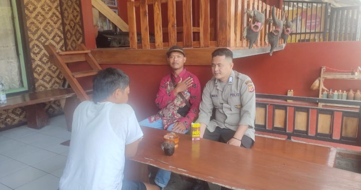 SAMBANG WARGA DESA CISEWU OLEH ANGGOTA POLSEK CISEWU