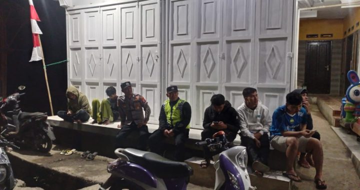 Personil Polsek Singajaya melaksanakan giat KRYD Malam cegah kejahatan C3