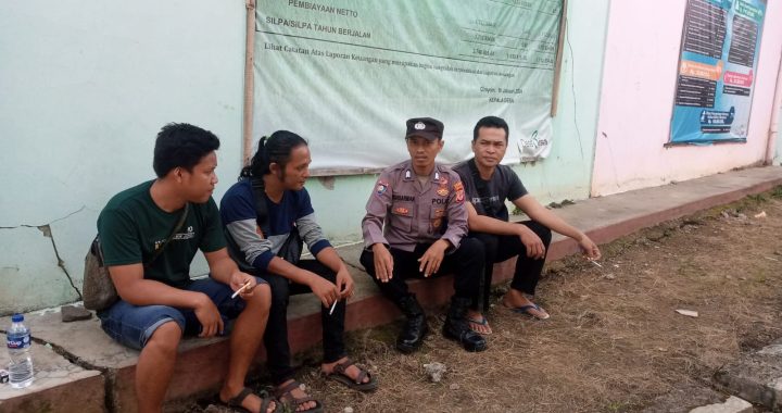 Bhabinkamtibmas himbau masyarakat menjaga kamtibmas Cikanyere