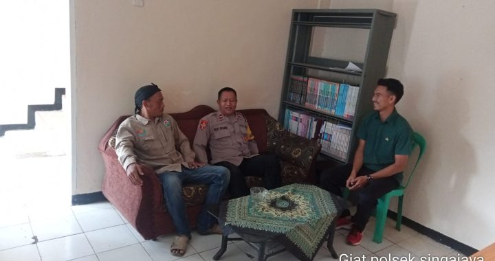 Personil Polsek Singajaya melaksanakan giat KRYD Siang cegah gangguan kamtibmas