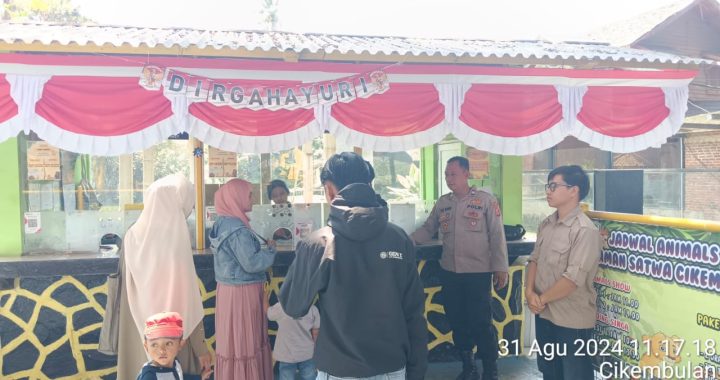 Anggota Samapta  Polsek Kadungora melaksanakan Patroli Dialogis di Obyek Vital serta d tempat Keramaian.