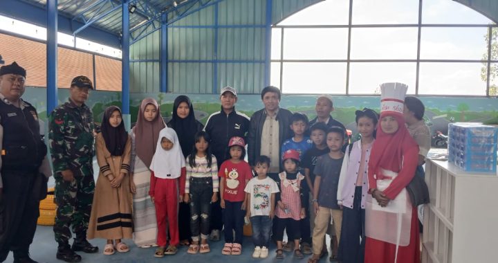 Bhabinkamtibmas Polsek Cisurupan Melaksanakan Giat Sambang Warganya