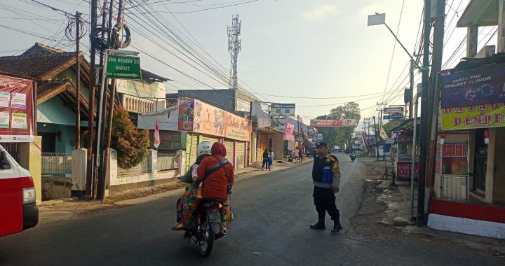 Bhabinkamtibmas Aktif Melakukan Gatur Pagi