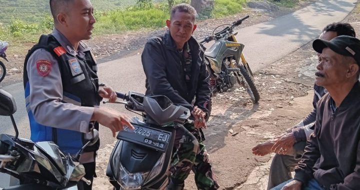 Bhabinkamtibmas Polsek Pamulihan  Polres Garut Polda Jabar Melaksanakan Kegiatan Sambang RW sebagai Implementasi Quick Wins Presisi Polri, Minggu   (05/09/2024)