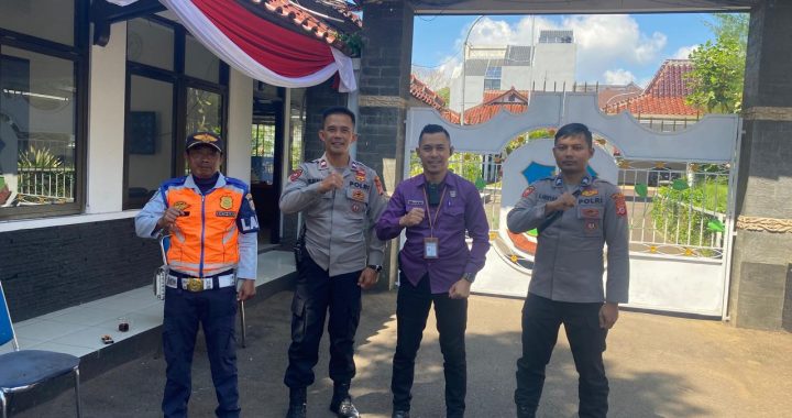 Unit Samapta Polsek Garut Kota Monitoring Kamtibmas Di Pendopo Garut