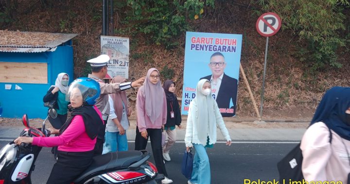 Panit lantas polsek limbangan melaksanakan giat gatur rawan pagi