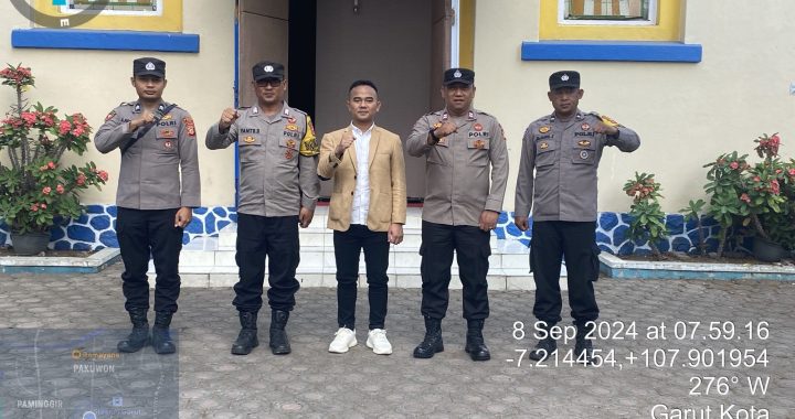 Anggota Polsek Garut Kota Lakukan Pengamanan Kebaktian Di Gereja Advent