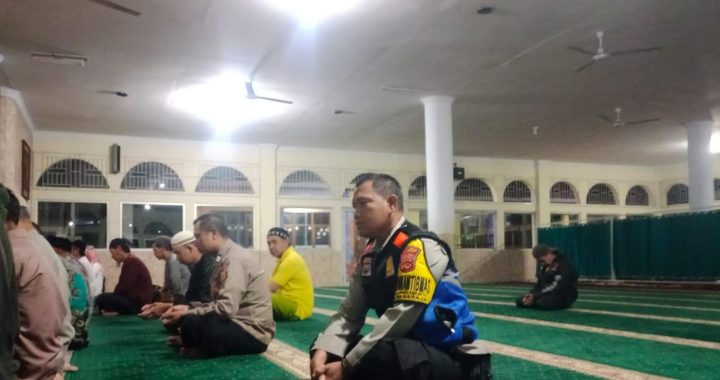 Bripka Yanto Rajin Melaksanakan Shalat Subuh