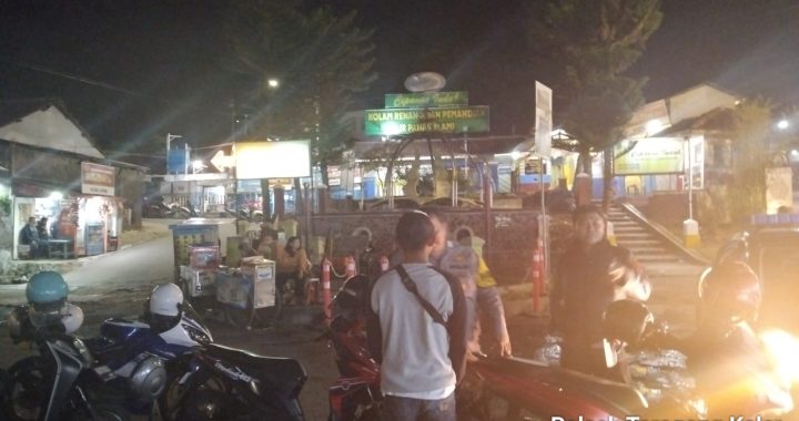 polriJajaran Polsek Tarogong Kaler Laksanakan Patroli di Kawasan Objek Wisata Cipanas