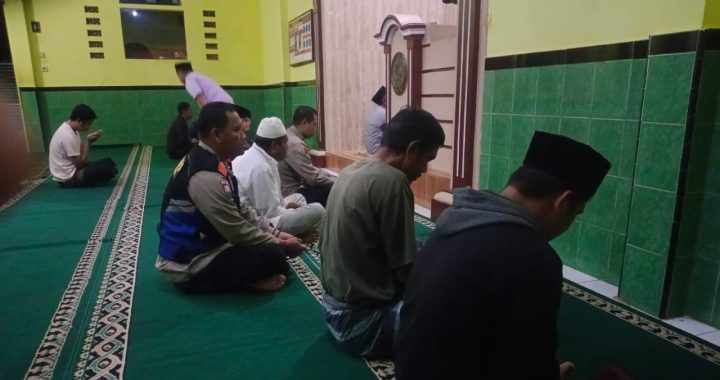 Jaga Silahturahmi Dengan Safari Subuh