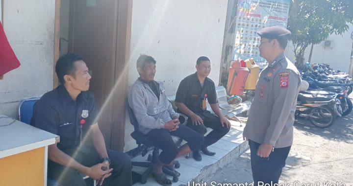 Bripka Ivan Anggota Samapta Polsek Garut Kota Lakukan Patroli Dialogis