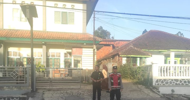 Kegiatan Rutin Gatur Rawan Pagi Di Wilkum Polsek Cisurupan