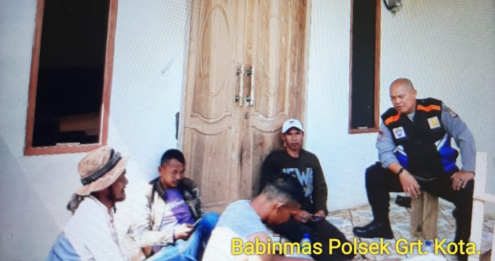 Aiptu Agus Bhabinkamtibmas Polsek Garut Kota Lakukan Binluh Kamtibmas Terhadap Warga Panagan