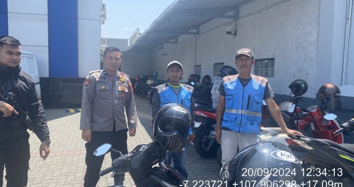 Unit Patroli Samapta Polsek Garut Kota Lakukan Pembinaan Terhadap Petugas Parkir Bank BCA