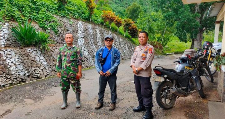 Polsek Pakenjeng Melaksanakan Silaturahmi Kamtibmas di Kampung Condong Desa Karangsari