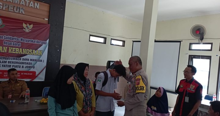 Kapolsek Pameungpeuk Cooling System Bersama LSM GSMB Di Pendopo Kec. Pameungpeuk Garut