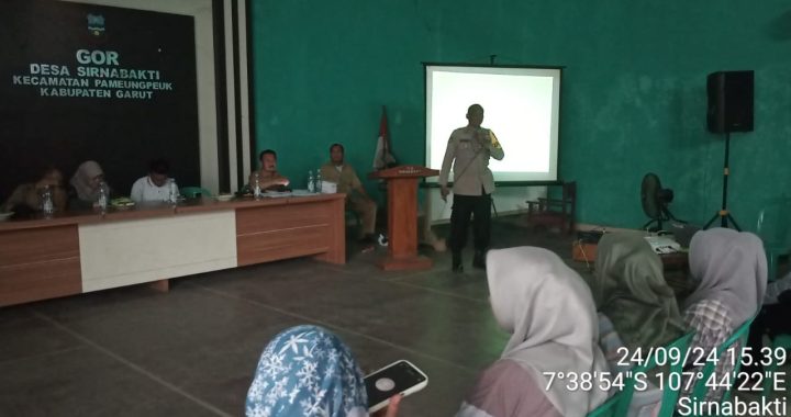 Kapolsek Pameungpeuk Hadiri Acara RPJMDes Desa Sirnabakti Dalam Ciptakan Sitkamtubmas Stabil