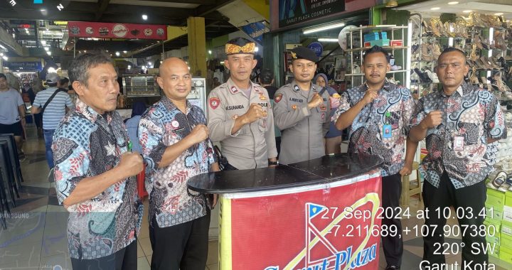 Samapta Polsek Garut Kota Monitoring Kamtibmas Di Garut Plaza